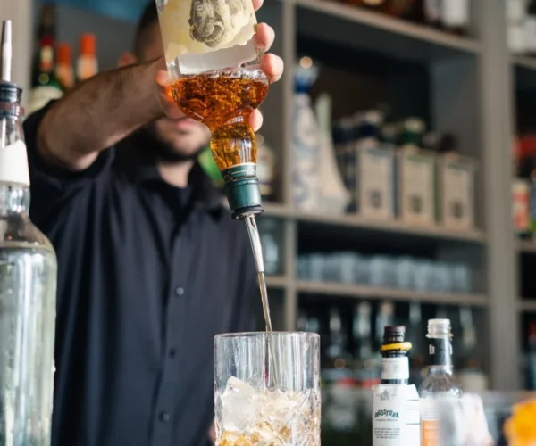 bar 3
